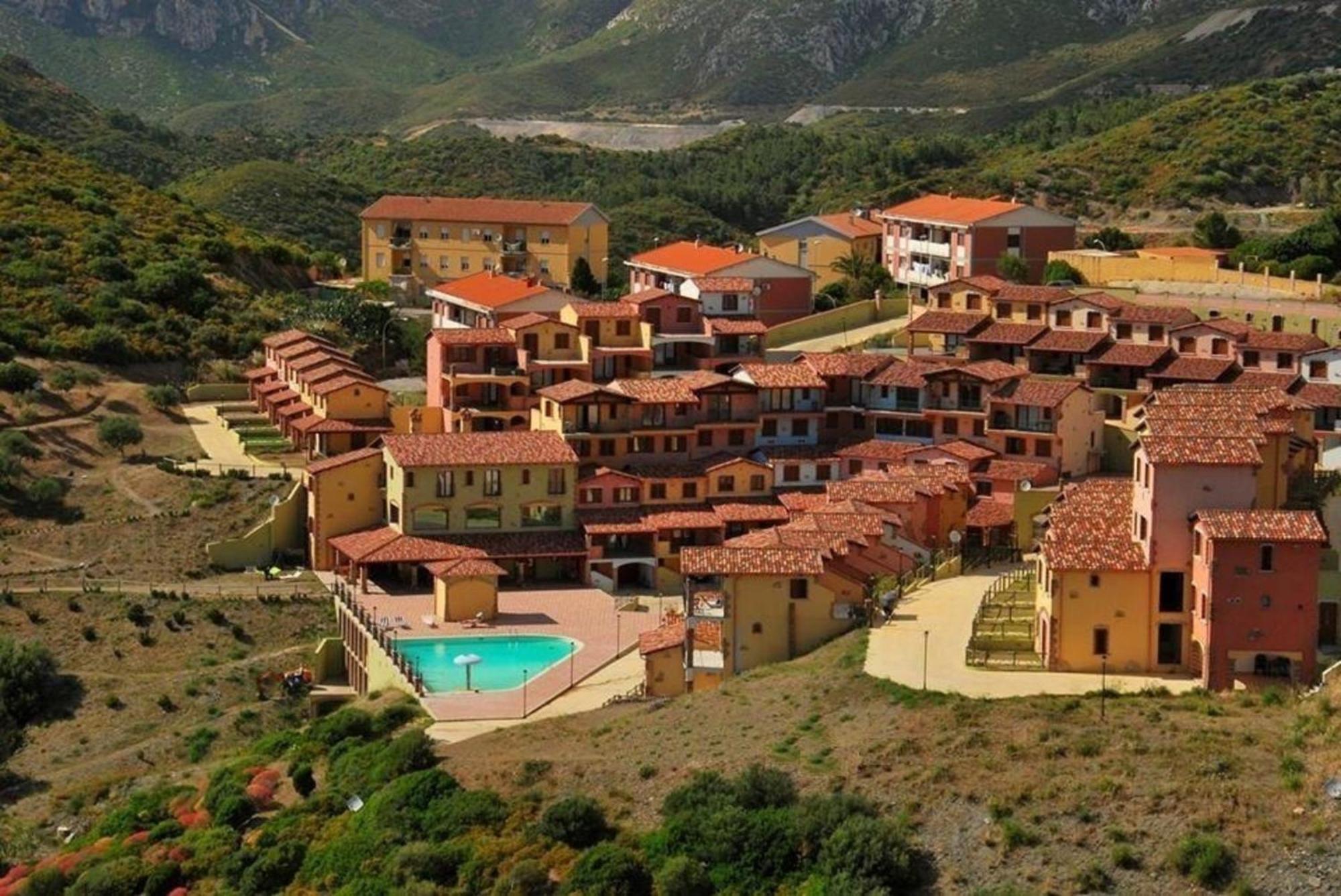 Tanca Piras, Villa Corallo Rosso, Gemeinschaftspool Nebida Exterior photo